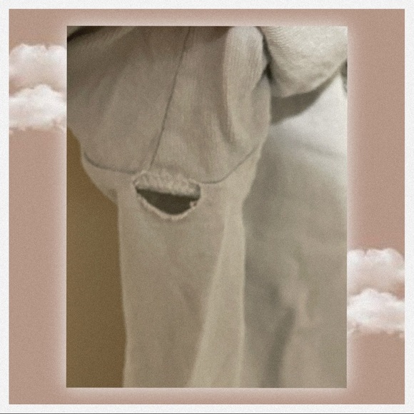 ♥︎ Brandy Melville / John Galt Skeleton Shirt ♥︎ - Picture 4 of 6